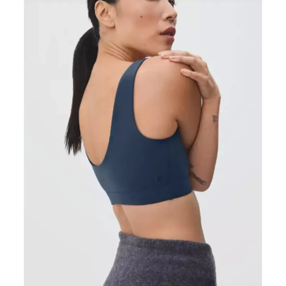Everlane women perform